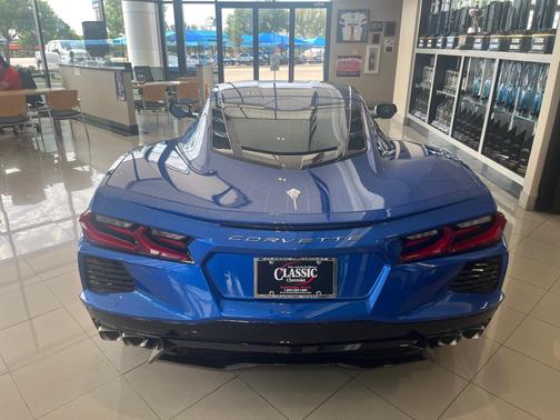 2023 Chevrolet Corvette Stingray w/1LT